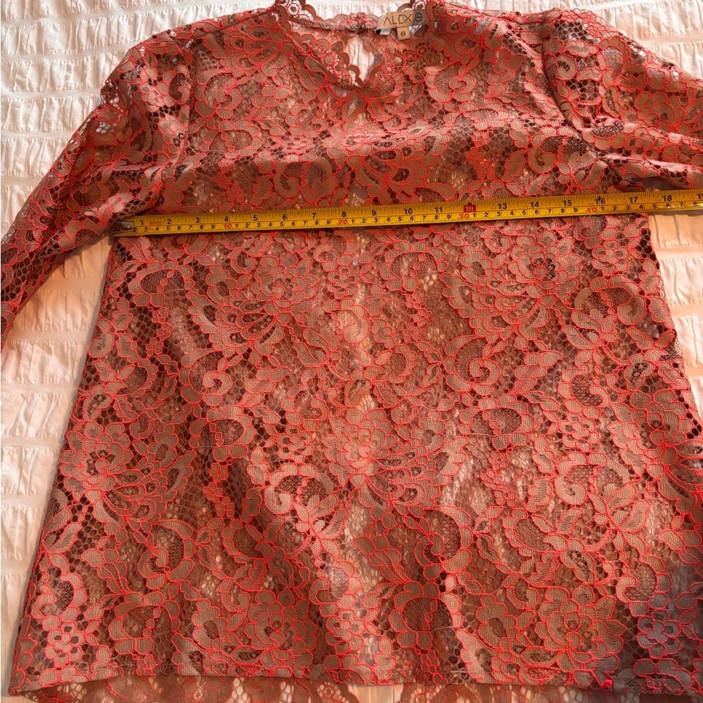 Alexis Floral Lace Blouse - tan and fushia - Picture 5 of 7